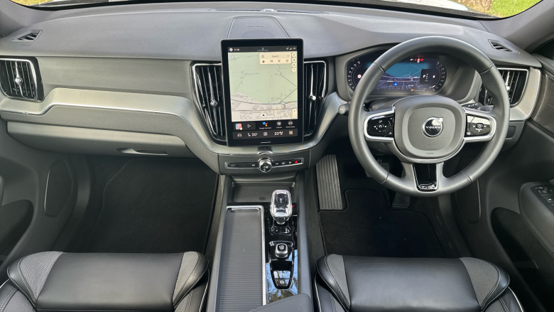 Volvo XC60 2.0 B5P Plus Black Edition 5dr AWD Geartronic Petrol Estate